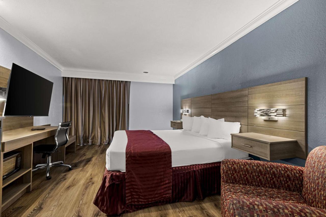 Best Western Moreno Hotel & Suites Lembah Moreno Luaran gambar