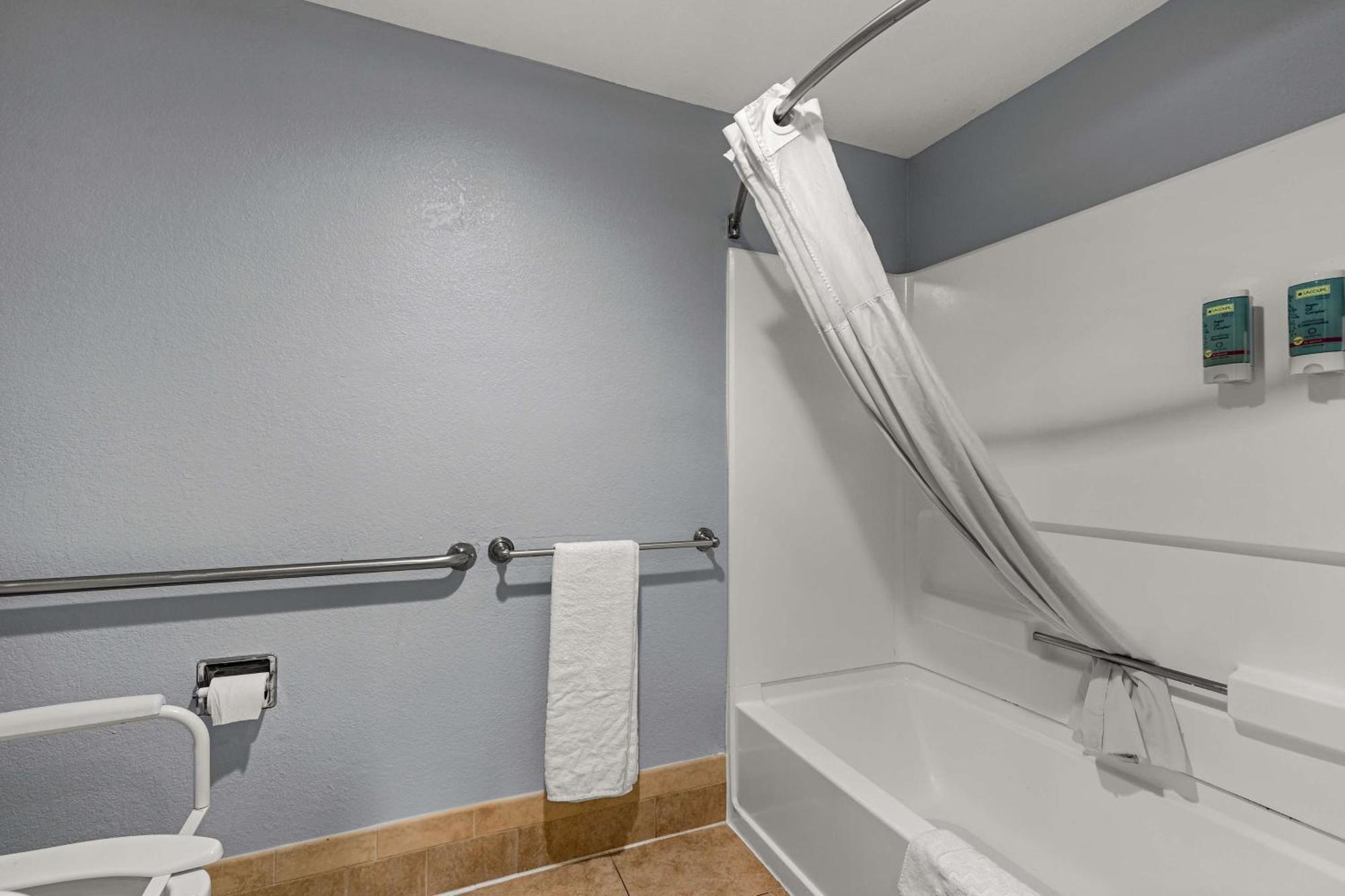 Best Western Moreno Hotel & Suites Lembah Moreno Luaran gambar
