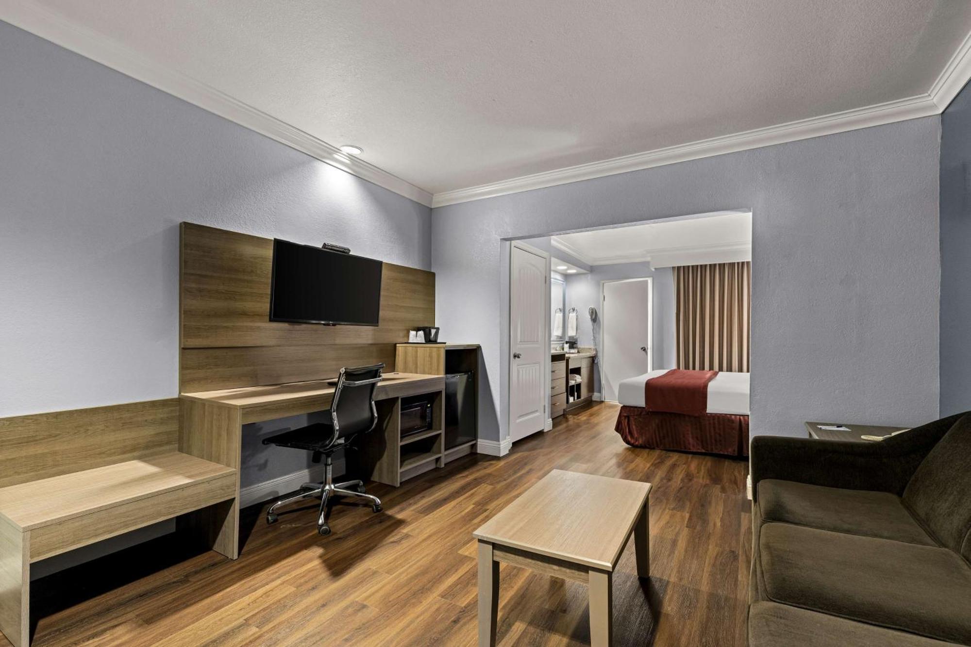 Best Western Moreno Hotel & Suites Lembah Moreno Luaran gambar