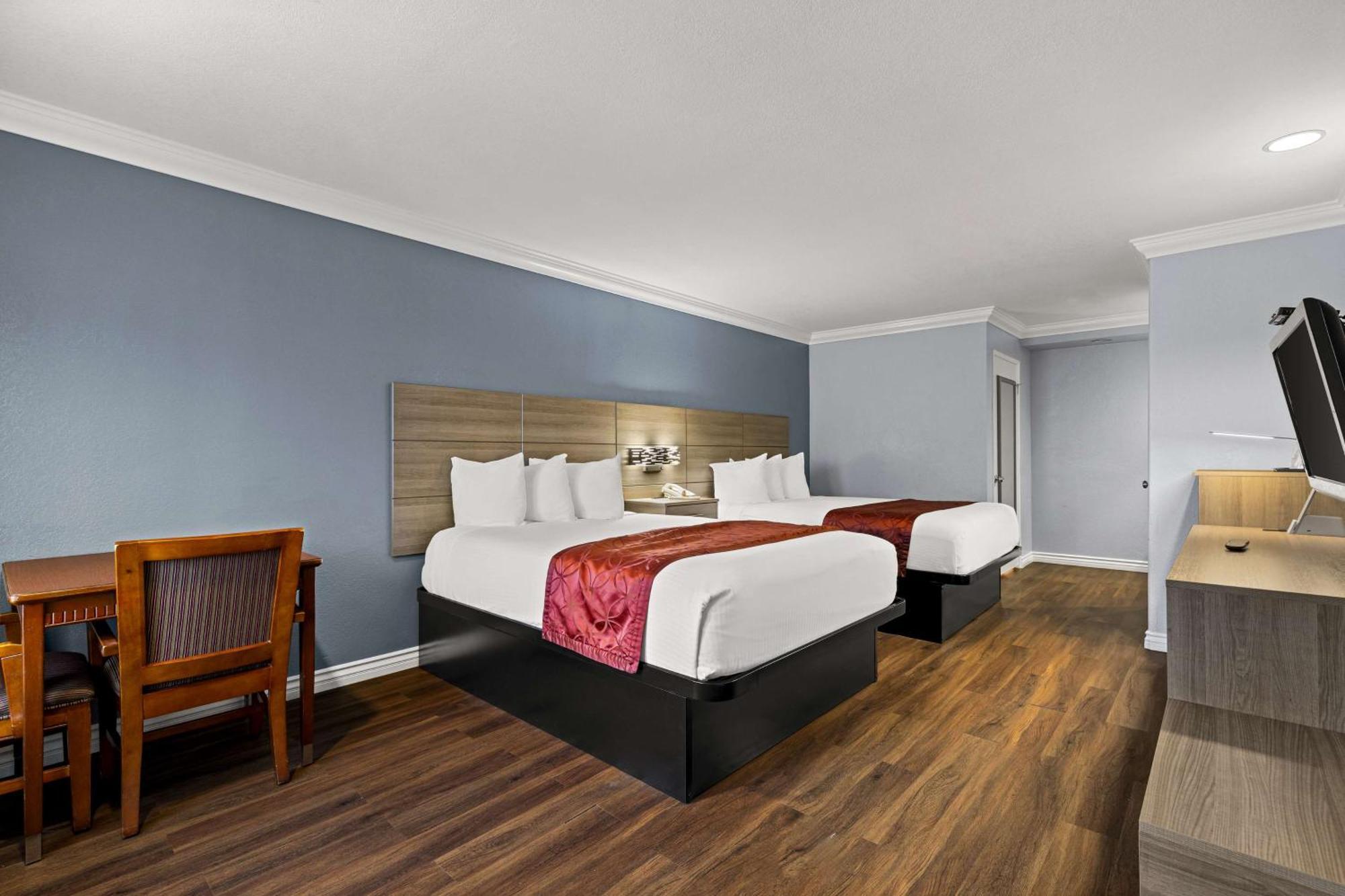 Best Western Moreno Hotel & Suites Lembah Moreno Luaran gambar